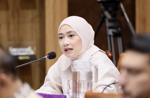Soroti Literasi Generasi Muda, Adela Kanasya Usulkan Masuk Kurikulum Sekolah dan Kampus