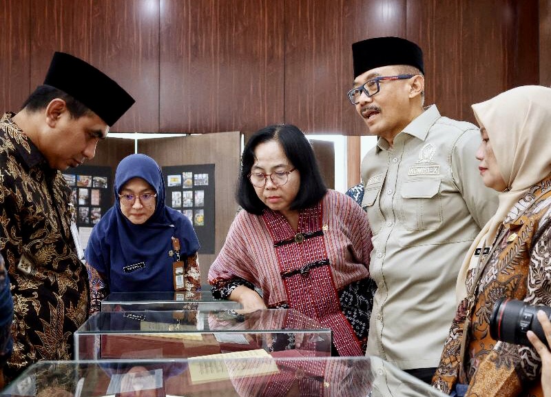 Ketua Komisi X DPR RI: Literasi Digital Harus Diimbangi Budaya Baca Konvensional