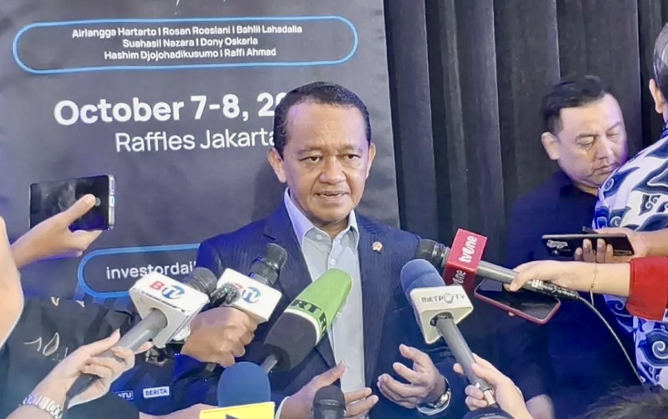 Bahlil Tegaskan Rangkap Jabatan Menko Hilirisasi dan Menteri ESDM Hanya Terima Satu Gaji
