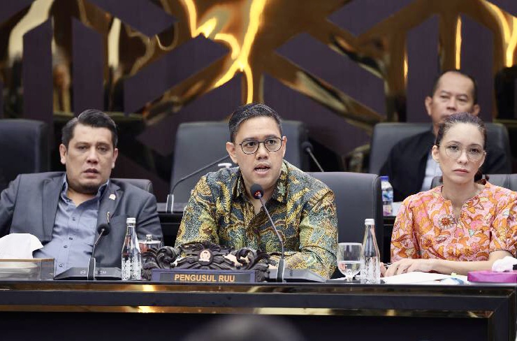 Komisi I DPR RI Masih Dalami Aturan OTT dalam RUU Penyiaran