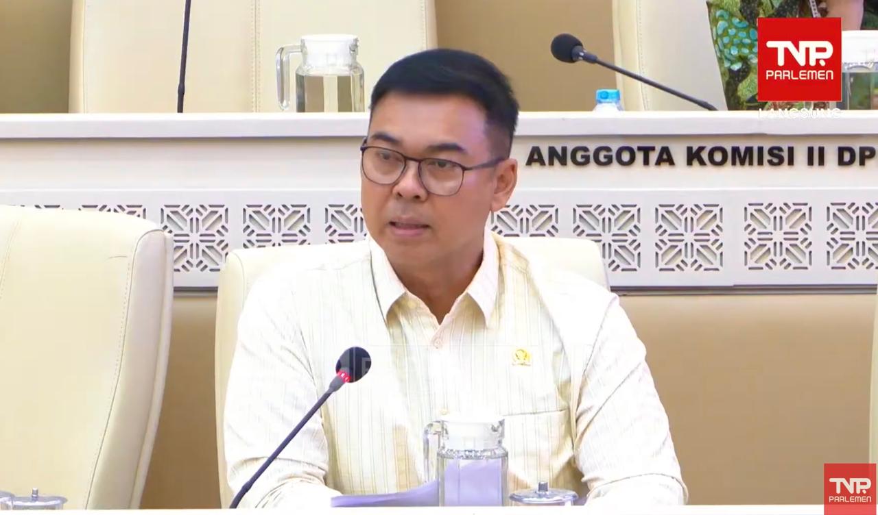 Rycko Menoza Minta Sekolah Rusak Berat di NTT Jadi Prioritas Pemulihan