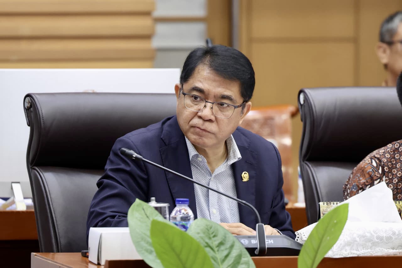 Pansus RUU Desain Industri Serahkan DIM, Sibarani Dorong UMKM Dapat Kemudahan Pendaftaran hingga Akses Pembiayaan