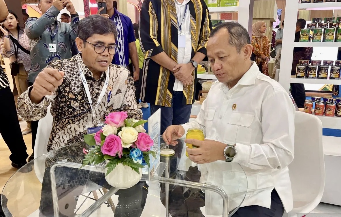 Menperin Sarmuji Dorong Produsen Rokok Ilegal Beralih ke Jalur Legal